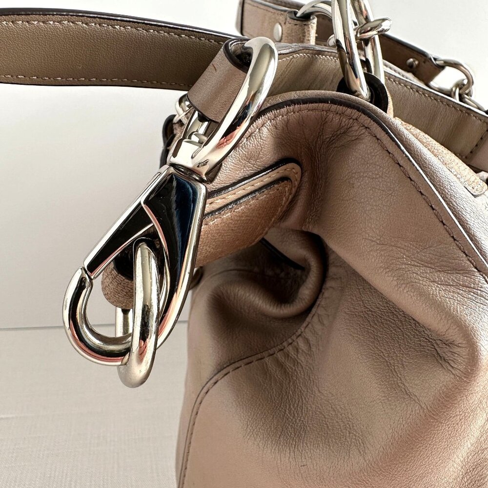 Coach Kristin Beige Leather Shoulder Bag - Picture 9 of 16